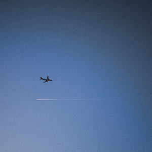 中文字幕久热精品视频免费
