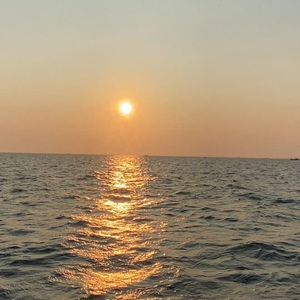 动漫学生疯狂❌喷水自慰
