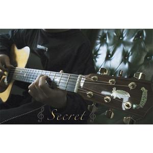 老妇擦她的老荫户
