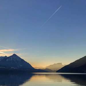 动漫学生疯狂❌喷水自慰
